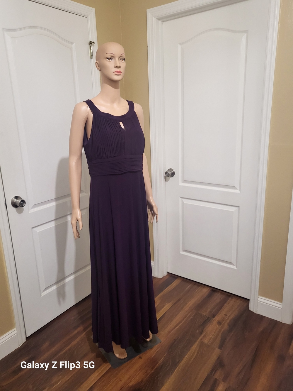Style & Co Pleated Keyhole Maxi Dress Purple Size 14 Elegant Formal Event.